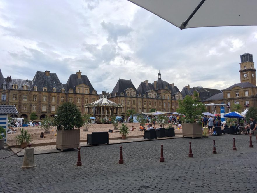 zomer in Charleville-Mézières